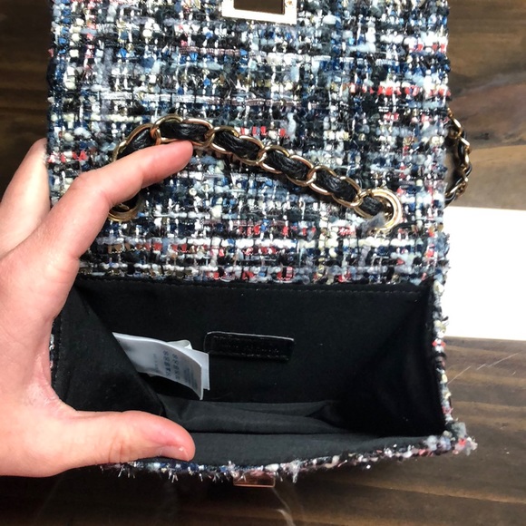 Call it Spring crossbody - Picture 3 of 4